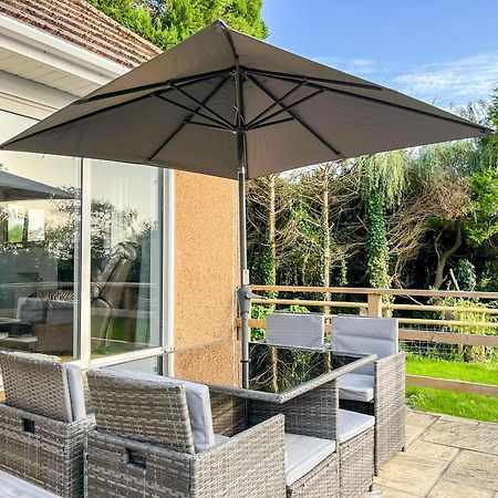 The Lockett Wonderful Large Bungalow Plympton, Plymouth Free Parking By Staystaycations Eksteriør bilde