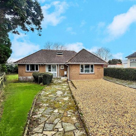 The Lockett Wonderful Large Bungalow Plympton, Plymouth Free Parking By Staystaycations Eksteriør bilde